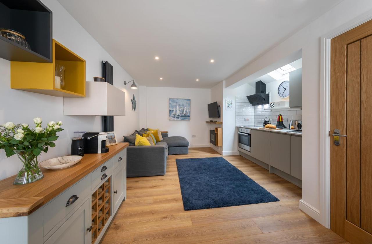 Bijou Romantic Retreat, Centre Holiday home
